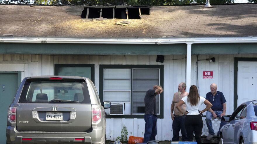 Brett Coomer/Houston Chronicle via AP