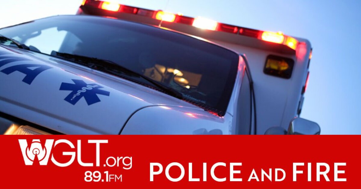 Semi truck driver dies in crash south of Bloomington