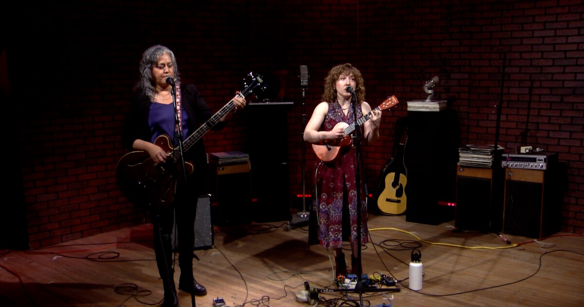 Singer-songwriters Jenna Ivey and Anna Maria Rosales are the next guests on TV's 