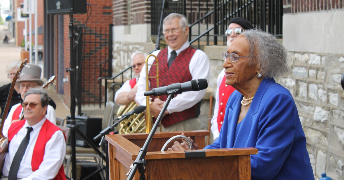 New star on St. Louis Walk of Fame honors attorney Frankie Freeman | STLPR