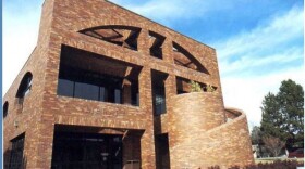  Street view of Orem Public Library.