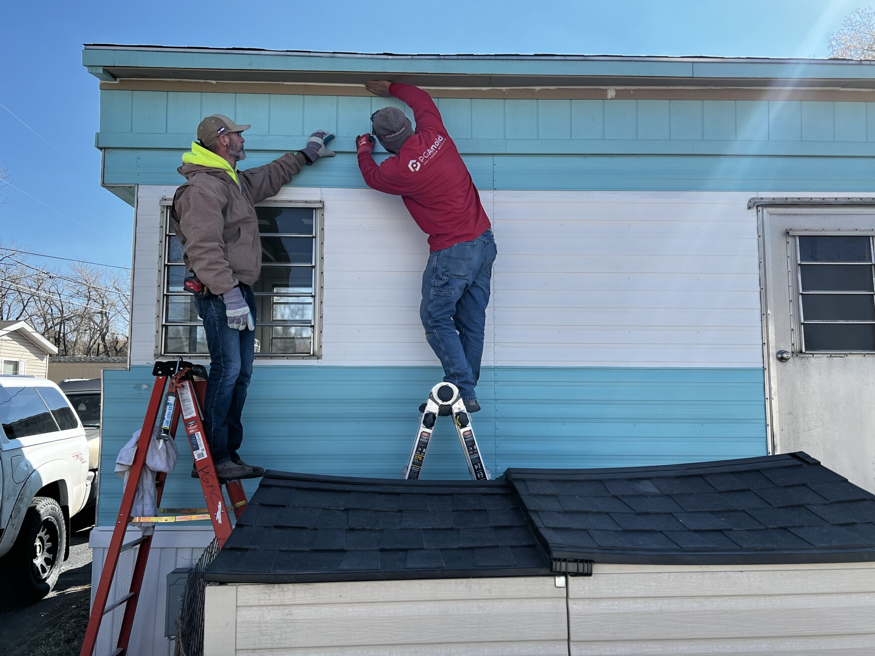 ‘I was watching the roof as it was peeling off,’ communities rush to