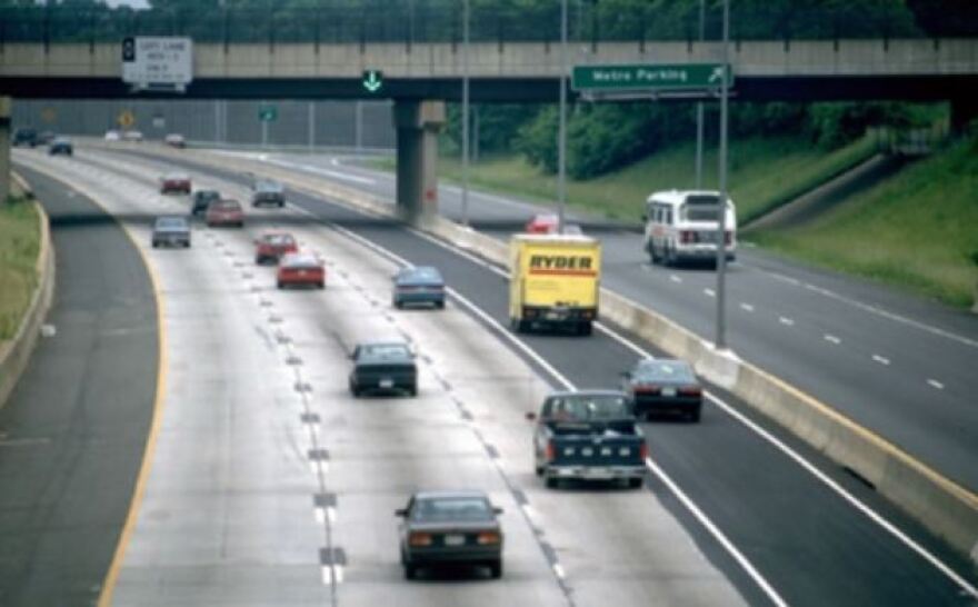 Shoulder lanes are used in Europe and some U.S. states, including I-66 in Virginia. 