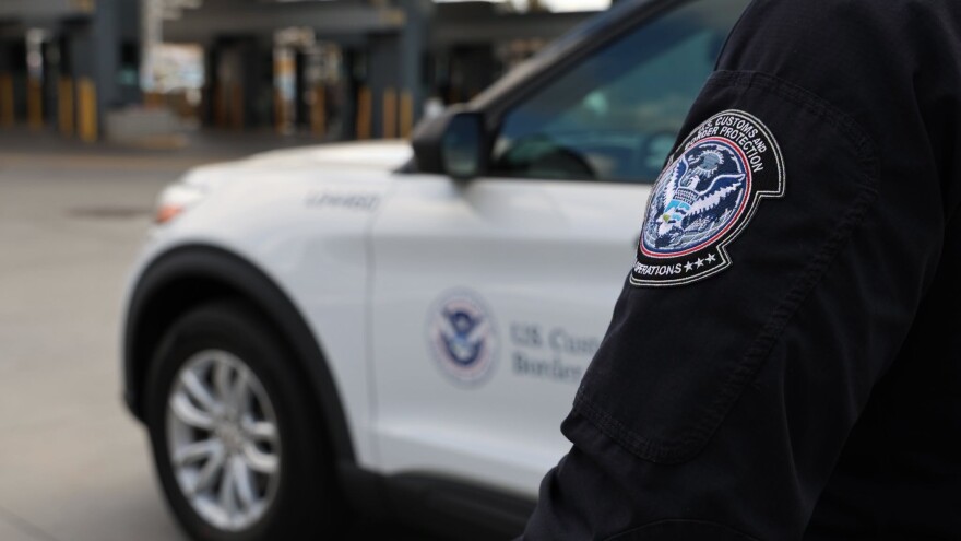 A federal judge recently awarded a St. Thomas professor $257,743 after finding a U.S. Customs and Border Protection agent’s illegal passing maneuver caused a 2022 crash on Weymouth Rhymer Highway on St. Thomas that aggravated a preexisting spinal condition.