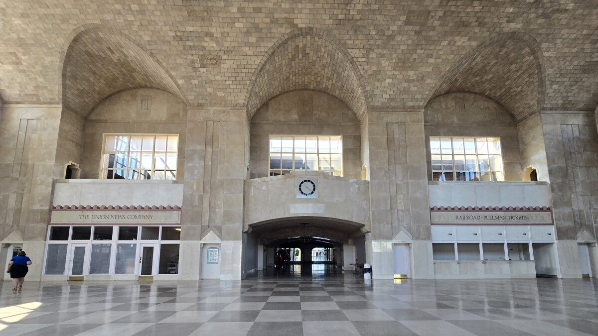 South Bend, Amtrak discuss planning grant for Union Station passenger service
