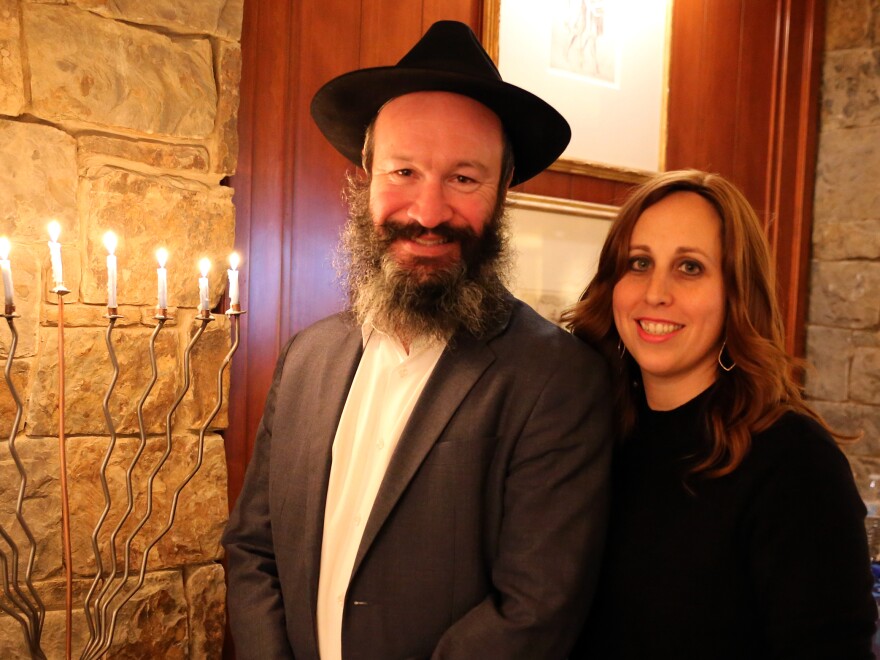 Chabad Rabbi Zalman Mendelsohn and his wife Raizy