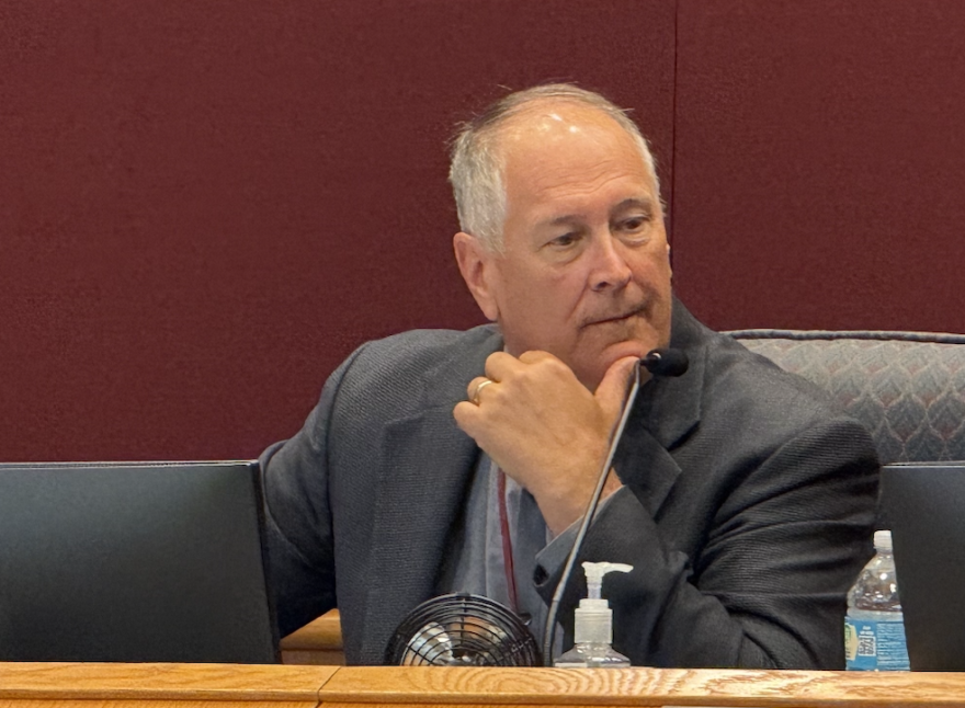 Sarasota County Commissioner Tom Knight