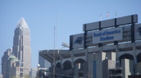 Bank of America Stadium sits in the shadow of the Bank of America corportate headquarters in Charlotte, NC. hspace=4