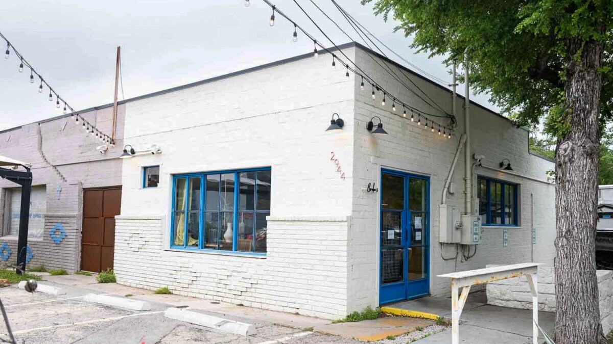 Birdie's venue