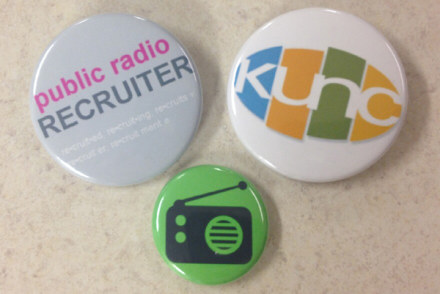 sum13-buttons_KUNC.jpg