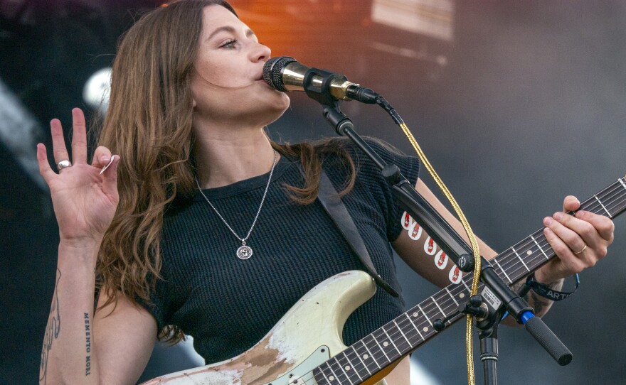 Larkin Poe performing at Moon River 2023 in Downtown Chattanooga.