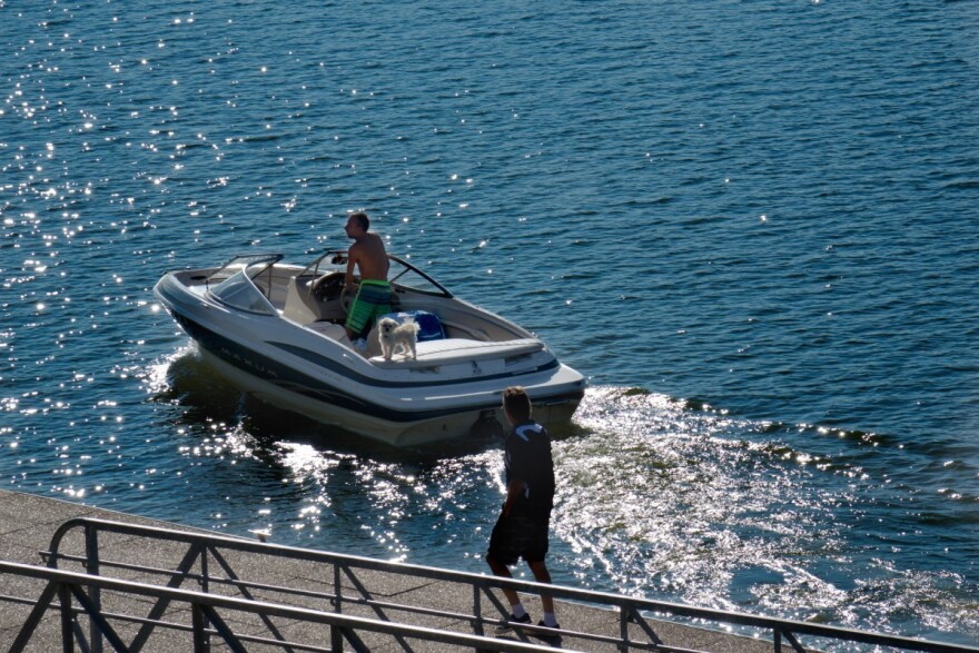 boating on the Ohio River