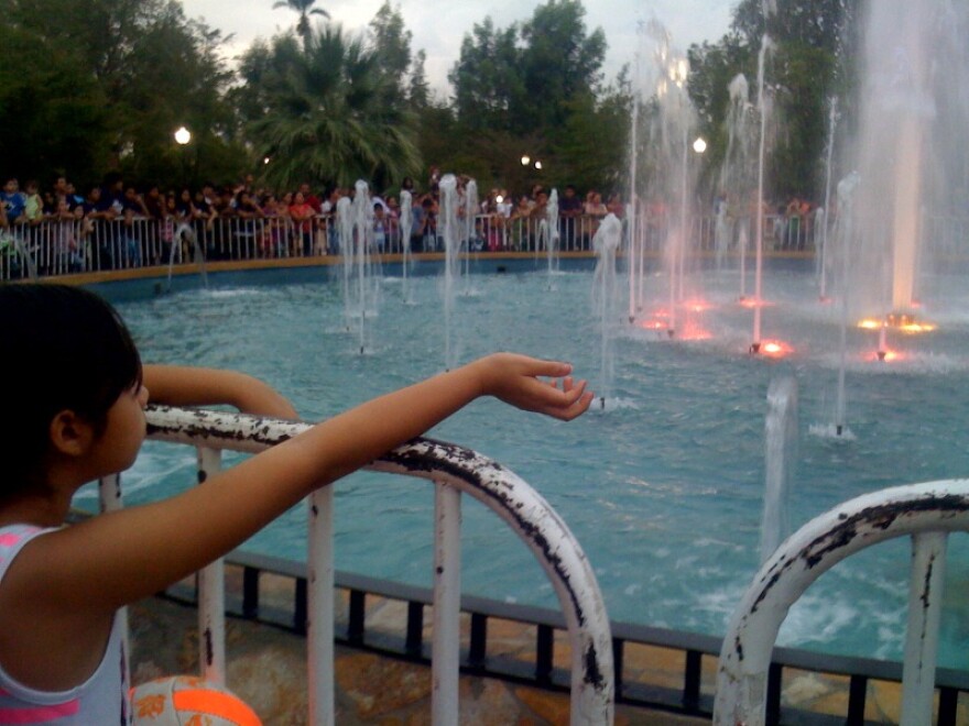 Any type of water -- in this case, a fountain in a city plaza -- is a fixation in Hermosillo, Sonora, Mex. 