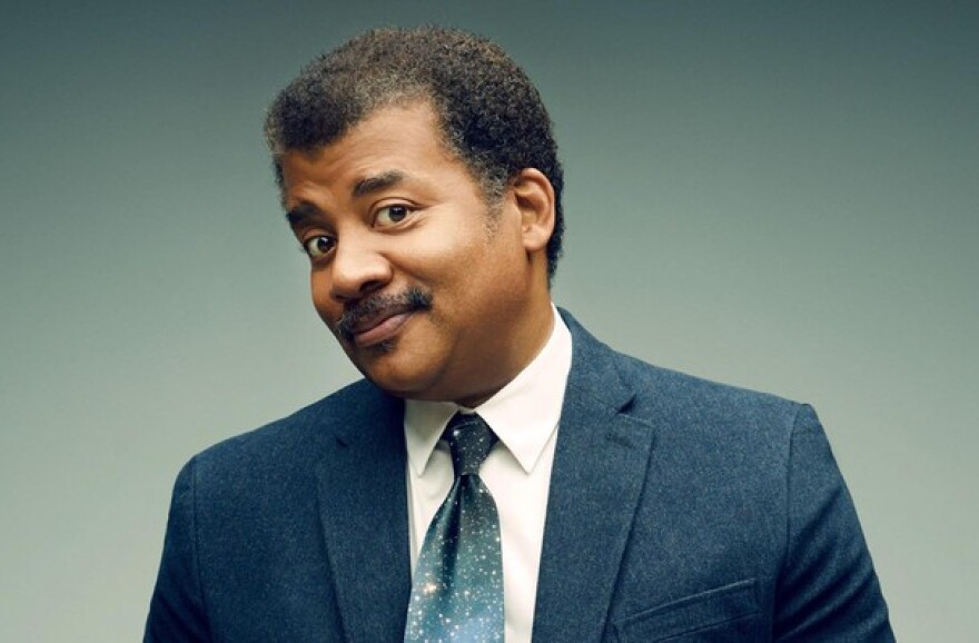 Neil_De_Grasse_Tyson_large.jpg