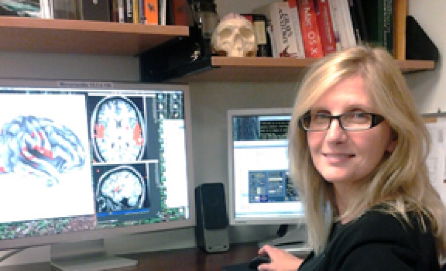 Paula-lab-photo-4-June-2013-1.jpg