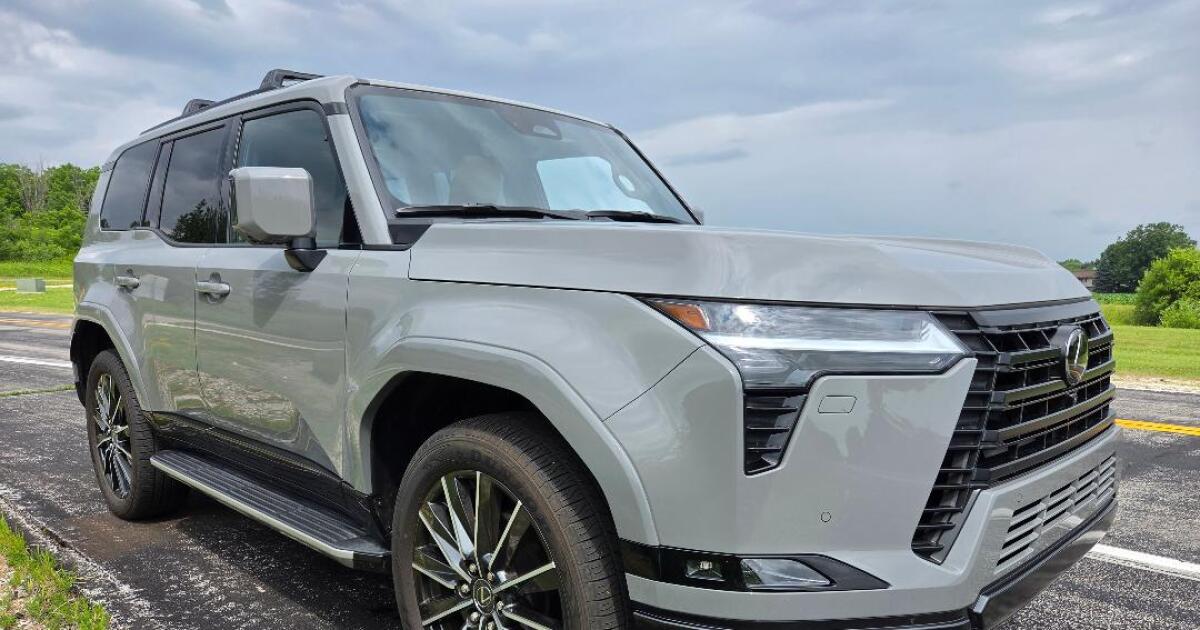 Lexus GX 550 Luxury review