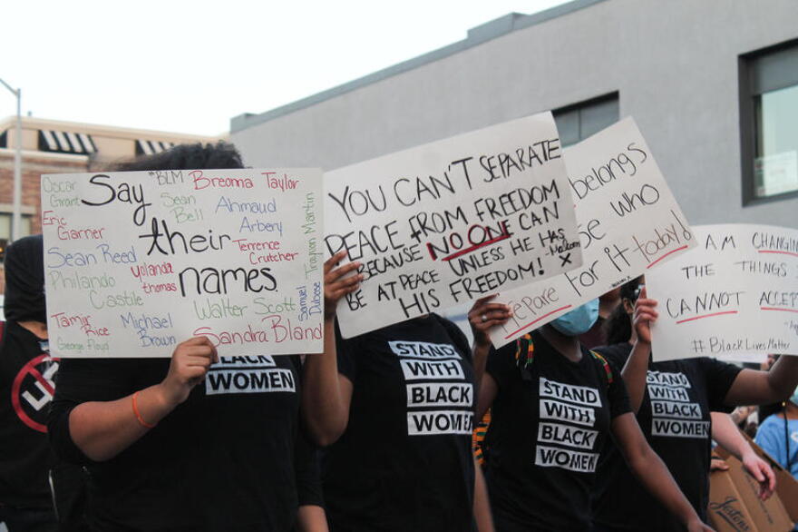 Sen. Mike Young’s (R-Indianapolis) legislation is aimed at the 2020 Black Lives Matters protests in Indianapolis.