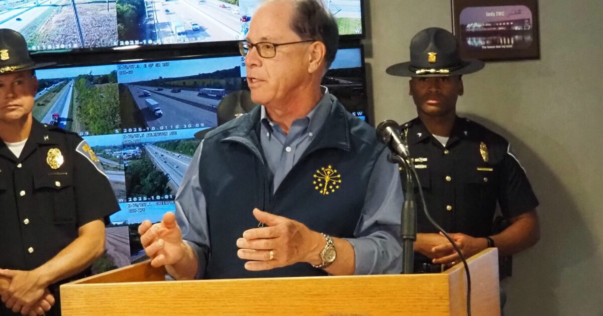 
Braun talks federal shutdown impact in Indiana, redistricting