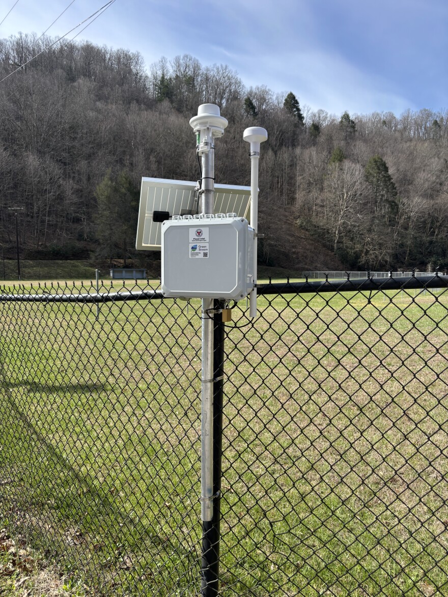 A new rain gauge installed near Dante