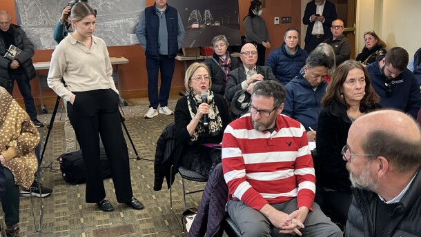 Meredith Golden of Falmouth asks a question at a public forum on the reconstruction of the Cape Cod bridges, April 6, 2026.