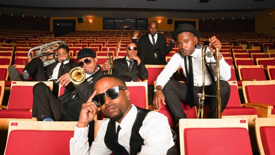 Hypnotic Brass Ensemble (Photo by Ray Yau)