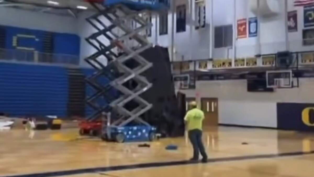 Watch: Scoreboard crashes to Illinois school floor during installation. Now repairs are set to begin