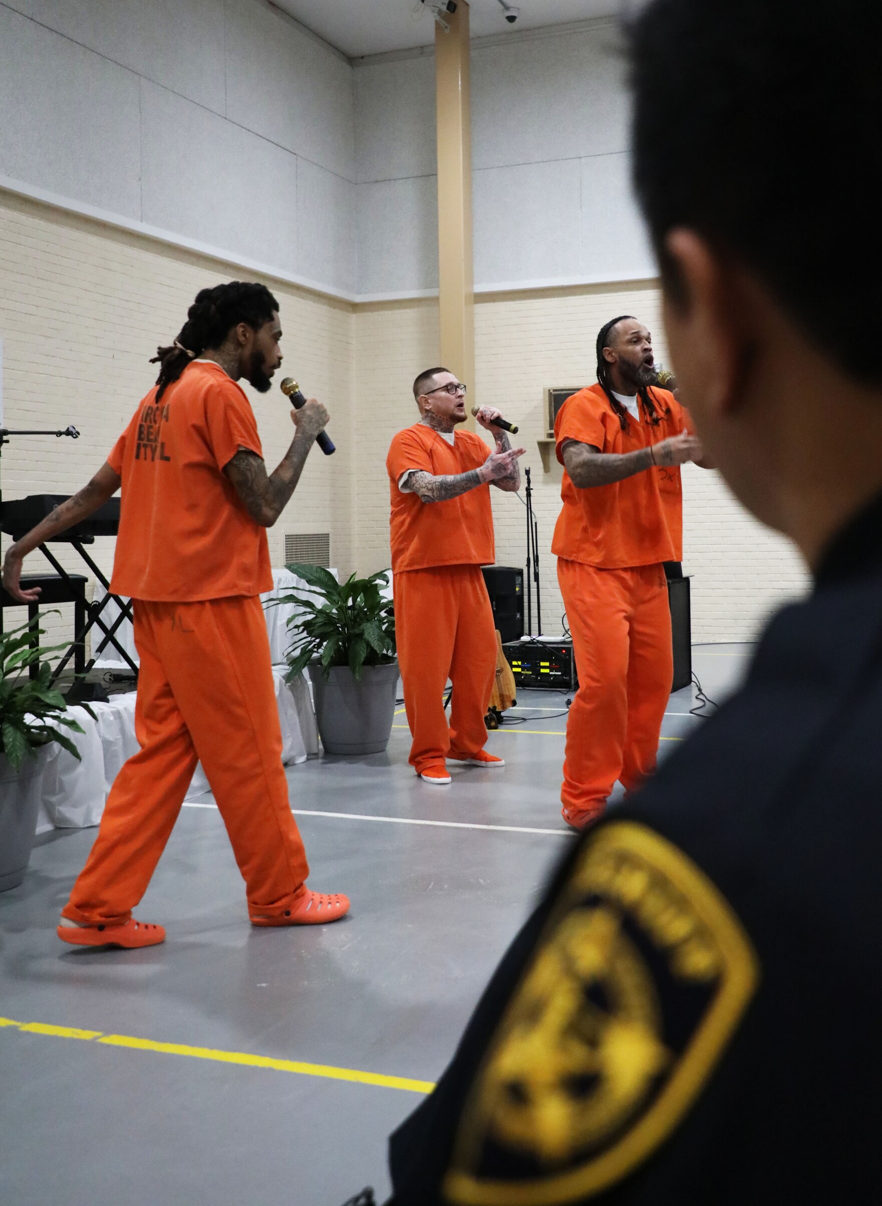Virginia Beach’s hottest new music group is BDO 3 jail inmates singing