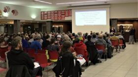 About 200 Juneau residents turned out for a budget town hall hosted by the Juneau legislative delegation on Monday, March 13, 2019. (Photo by Adelyn Baxter/KTOO)