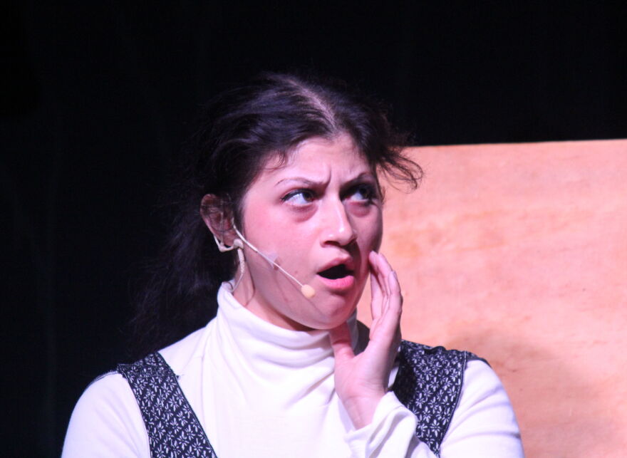 A couple of years after going to work as a watch-dial painter at U.S. Radium, Grace Fryer (played by Rosie DeLeon) began experiencing tooth and jaw pain.