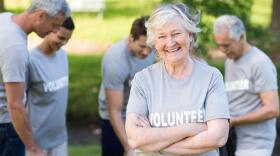 The economic value of volunteer work exceeds $100 billion, according to Nation Swell. (Adobe Stock)