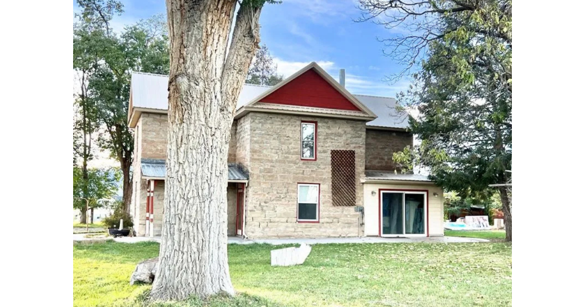 Nonprofit Spotlight: BookCliffs Art Center DRAFT