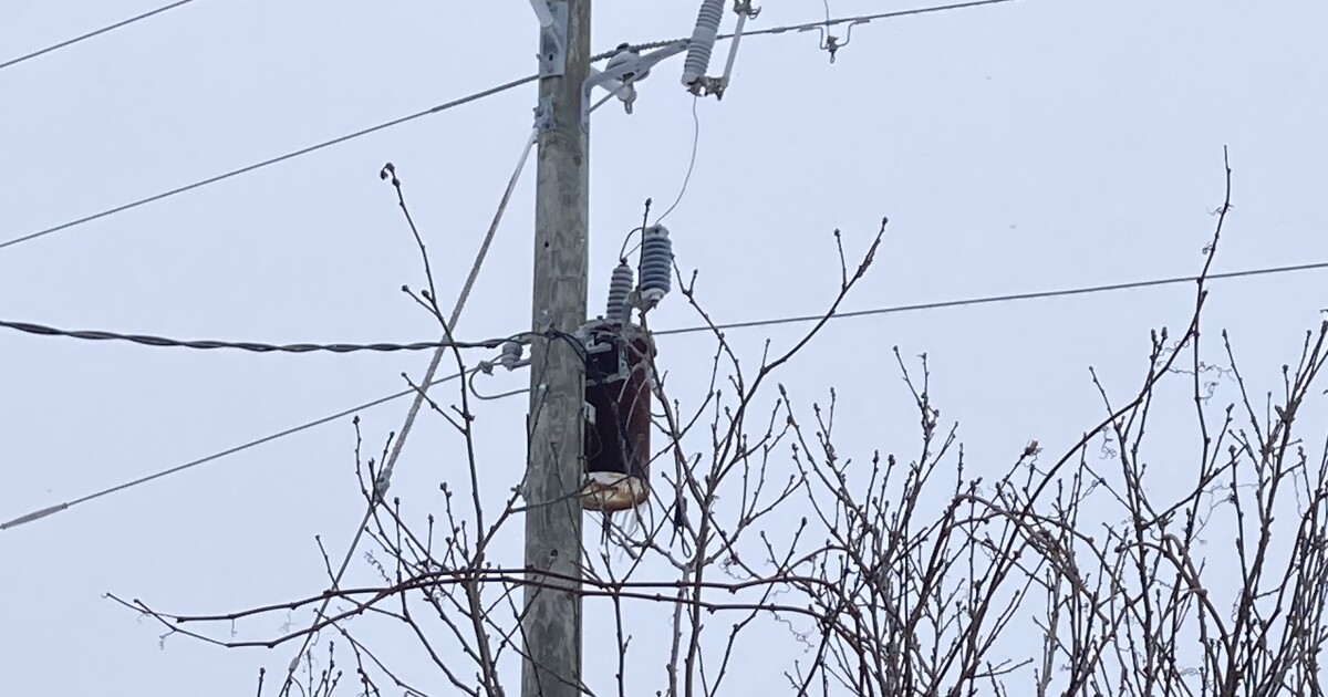 Power outages impact the thousands in eastern North Carolina