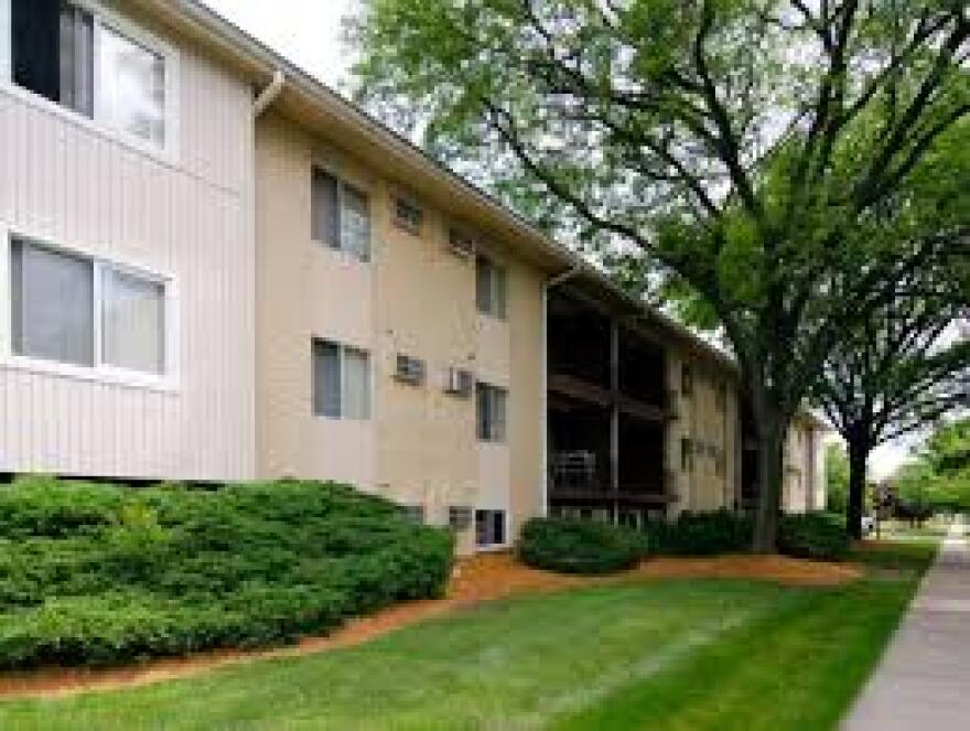 Apartment buildings in Lansing