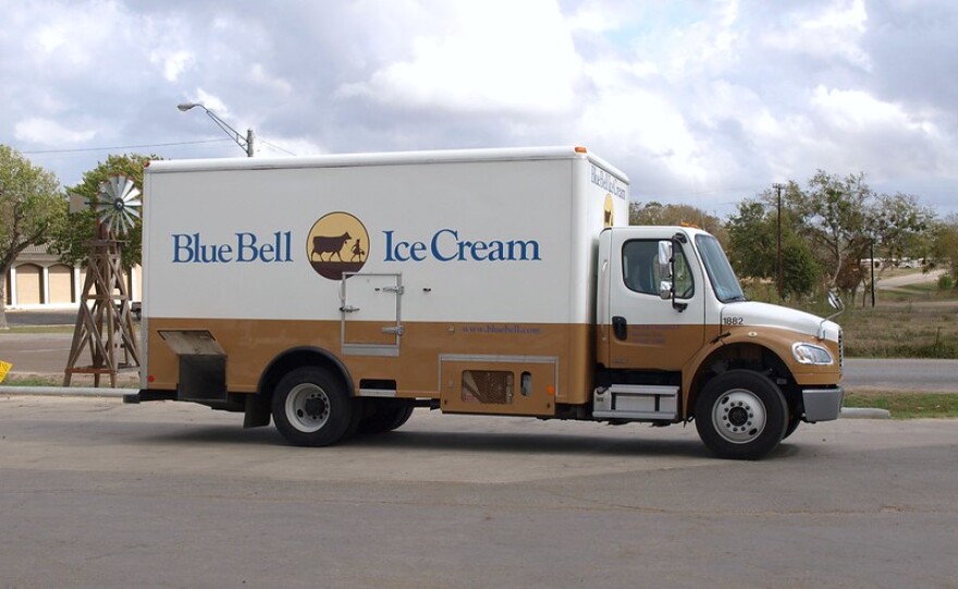 A Blue Bell Ice Cream delivery truck in Industry, Texas. | https://flic.kr/p/eN1pNE