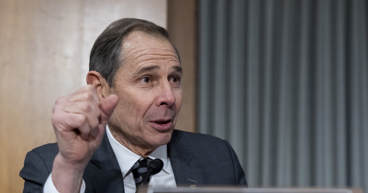 Senators, including Utah’s John Curtis, to visit Taiwan before Trump’s China summit