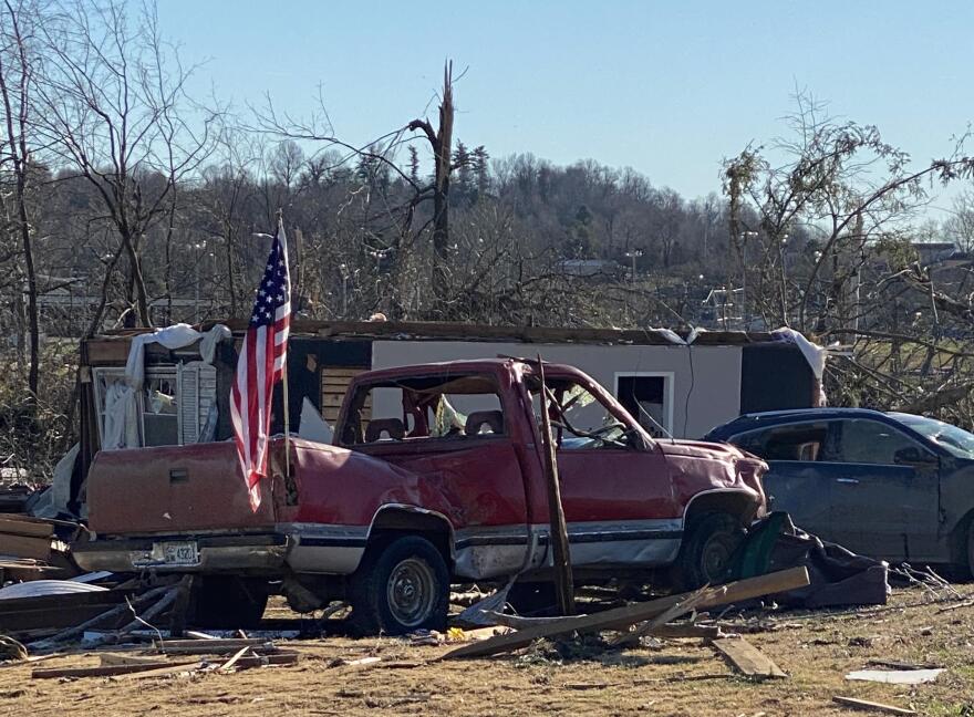 Tornado Cleanup Ky. Transportation Cabinet