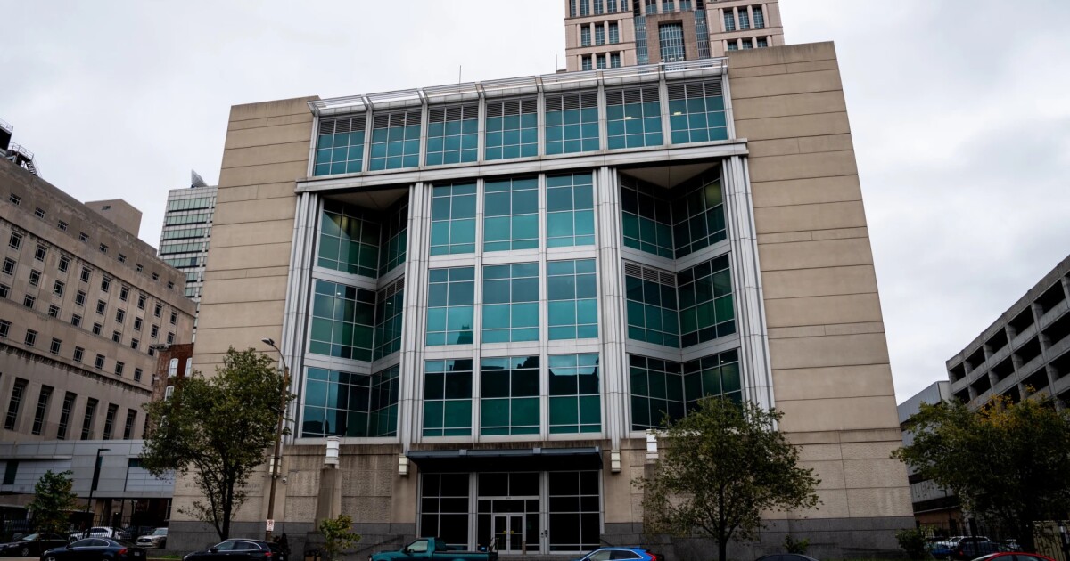 Circuit attorney’s office should investigate medical neglect at city jail, St. Louis NAACP says