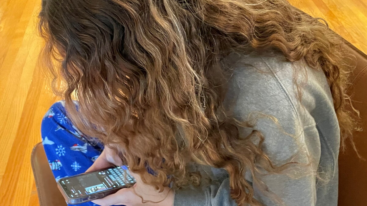 Florida kids speak out against proposed social media restrictions - Vimarsana News