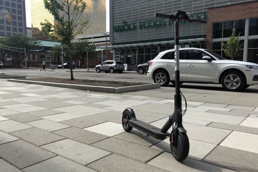 Companies dropped hundreds of scooters in several Indiana communities this year (Drew Daudelin, WFYI News).