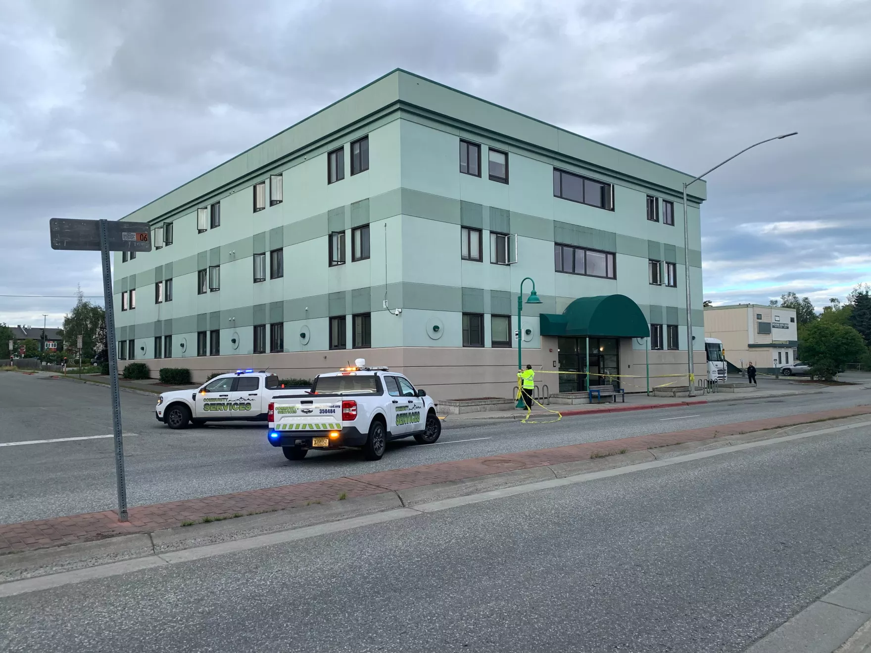 Woman dead after Anchorage police officer fires single shot in standoff, police chief says