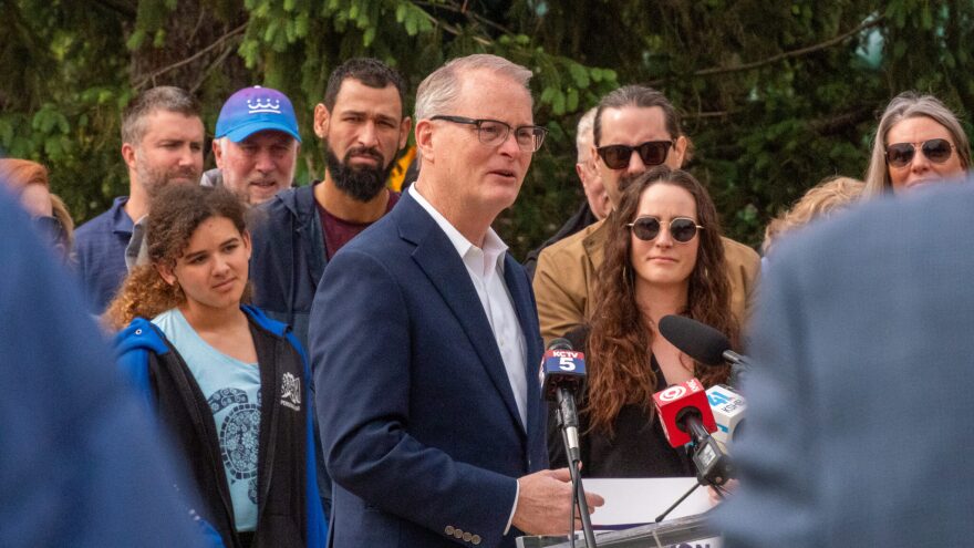 Adam Hamilton co-founded the Church of the Resurrection in 1990, building it into the largest United Methodist Church in the United States. He appears at his campaign kickoff on April 30, 2026, in Prairie Village.