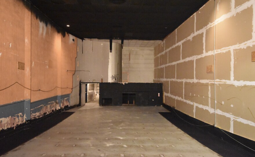 manor_stripped.jpg