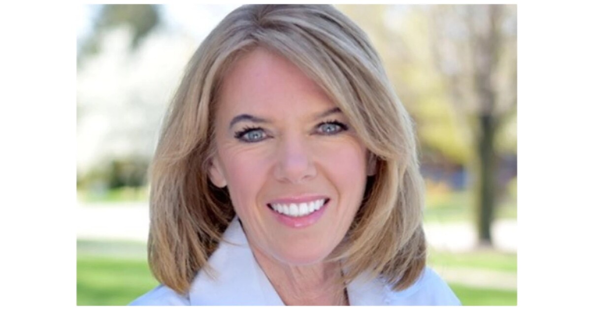 Former Grand Rapids TV meteorologist is running for U.S. Congress.