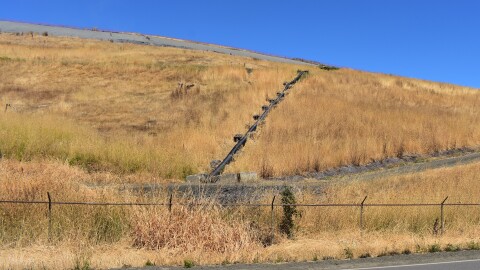 Completed grass covering at the Coffin Butte Landfill.