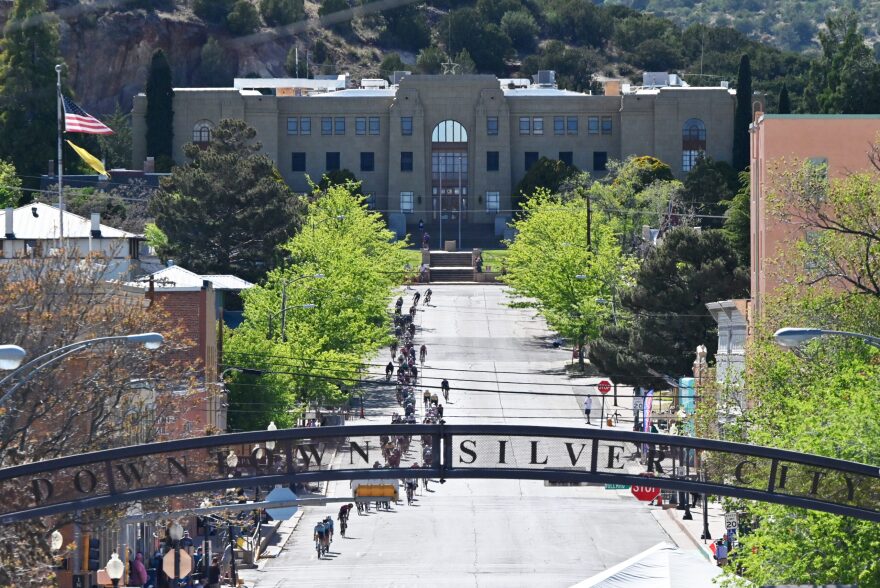 Downtown Criterium race during Tour of the Gila