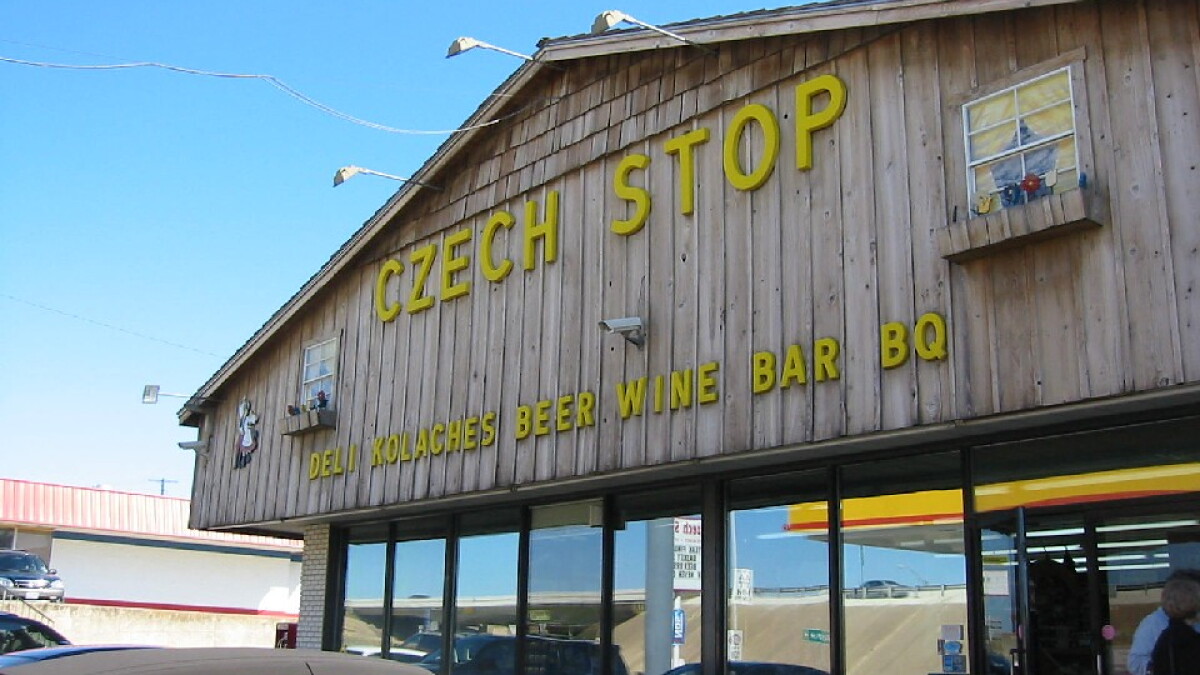 Exploring mom and pop shops across Texas – and why they're worth the detour - Vimarsana News