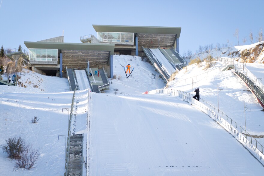 Women_SkiJumping-22.jpg