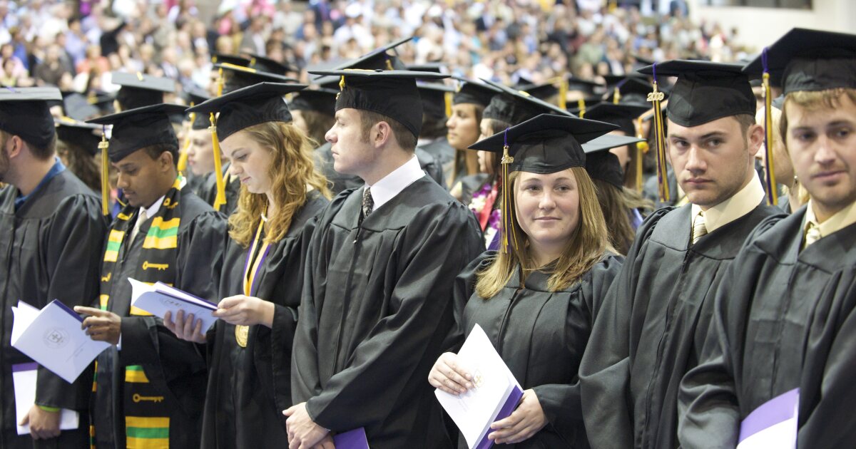 Wyoming Graduation Rates Fall For Fourth Straight Year Wyoming Public