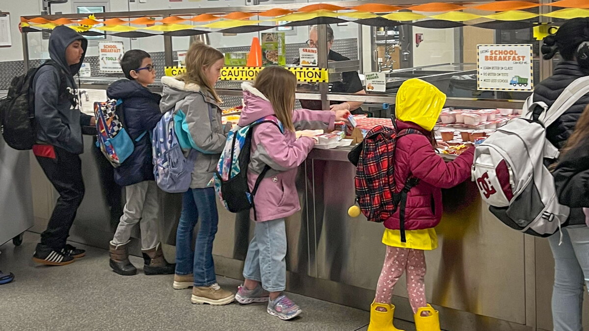 With pandemic-era meal waivers gone, schools turn to partnerships to feed students - Vimarsana News