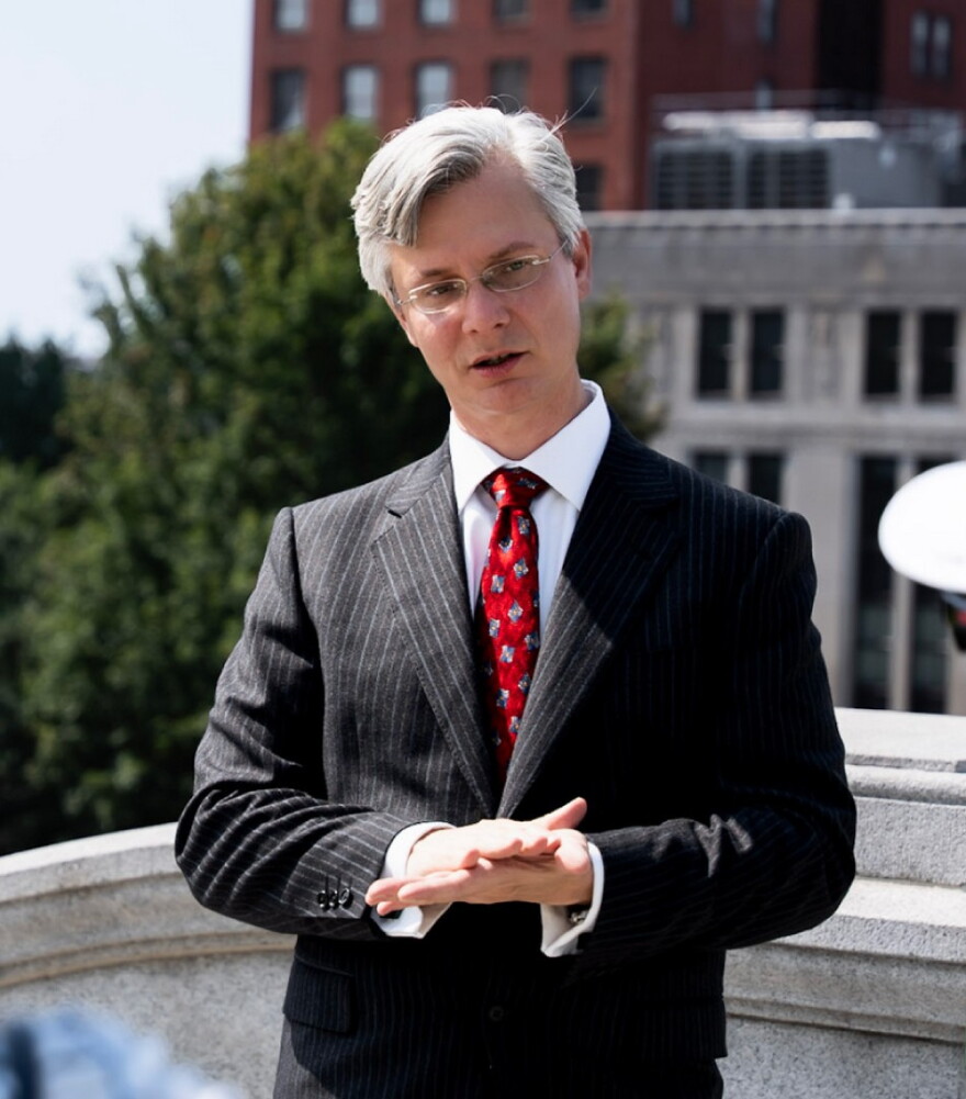 4th District candidate Robert Murray